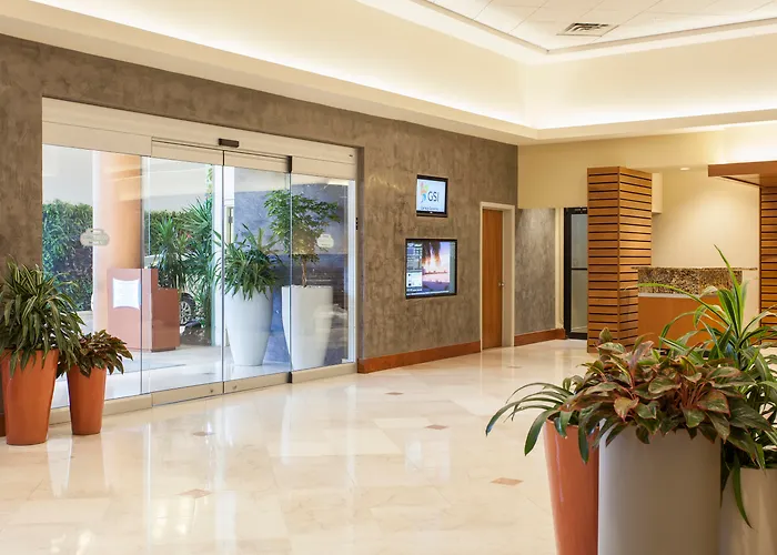 Marriott Isla Verde Beach Resort